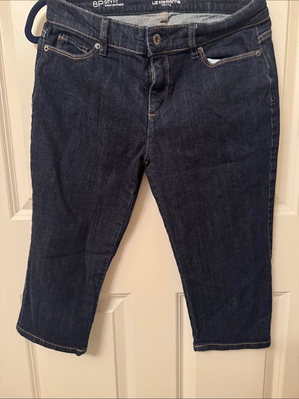 Liz Claiborne Dark Blue Cropped Ankle Jeans